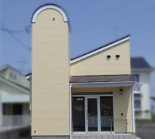 ＴＲＹ藤代治療院建物外観左側